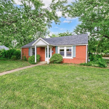 Mid-Century Brick Bungalow Home Evansville Dış mekan fotoğraf